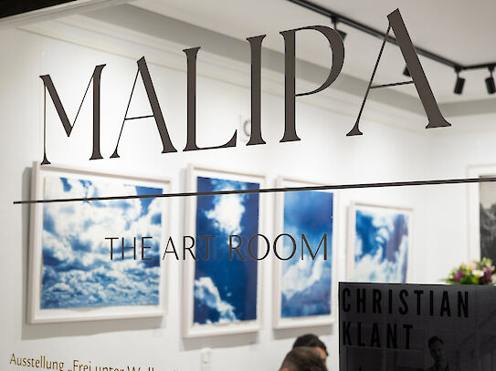 Schriftzug "MALIPA - THE ART ROOM" Schriftzug "MALIPA - THE ART ROOM"